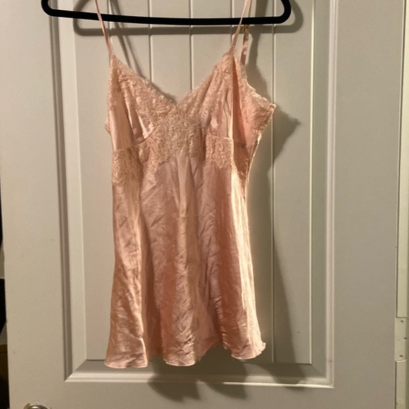 Express baby pink camisole - Picture 1 of 4